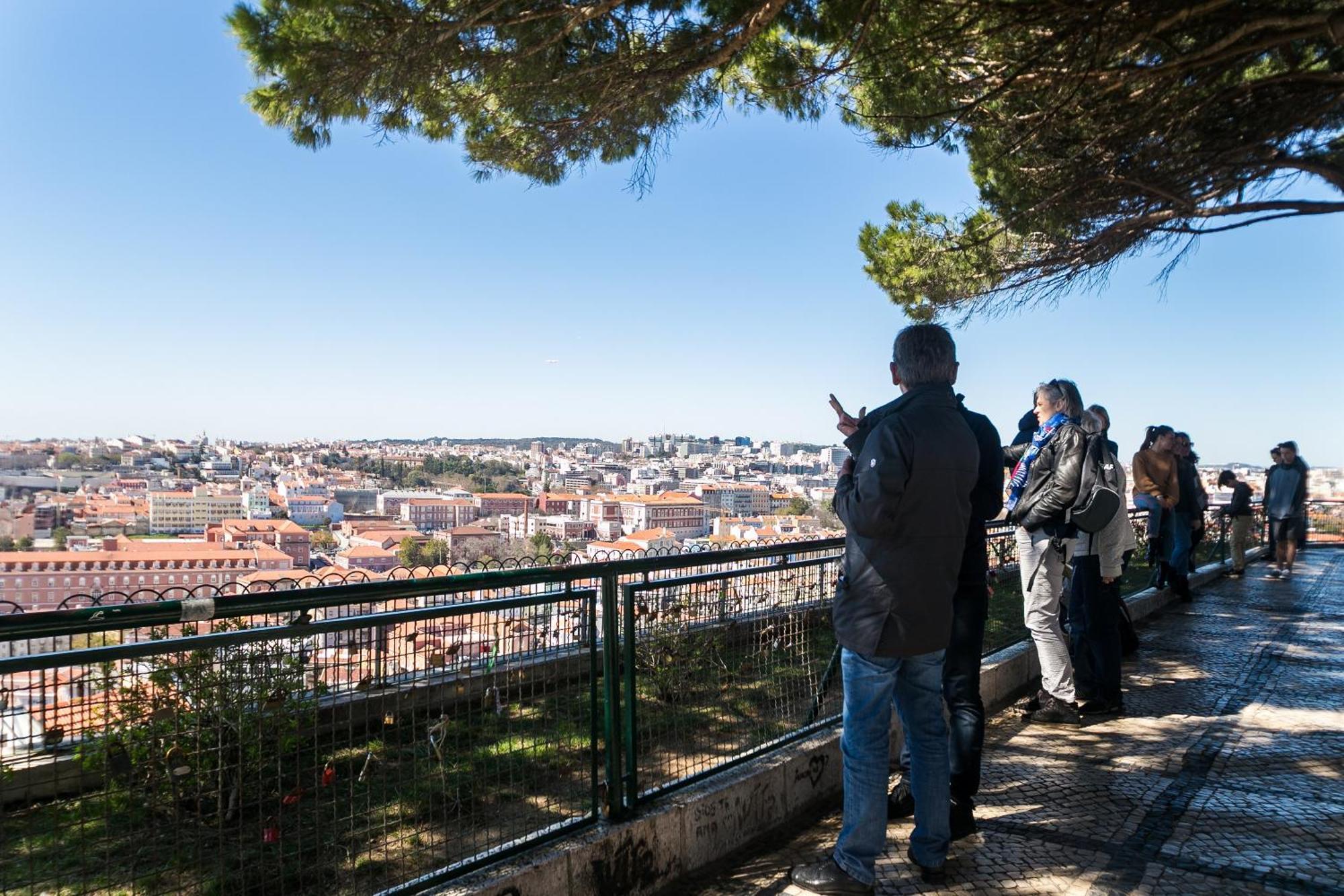 Happy Stay Lisbon - Suite With A View, Private Terrace & Ac ภายนอก รูปภาพ
