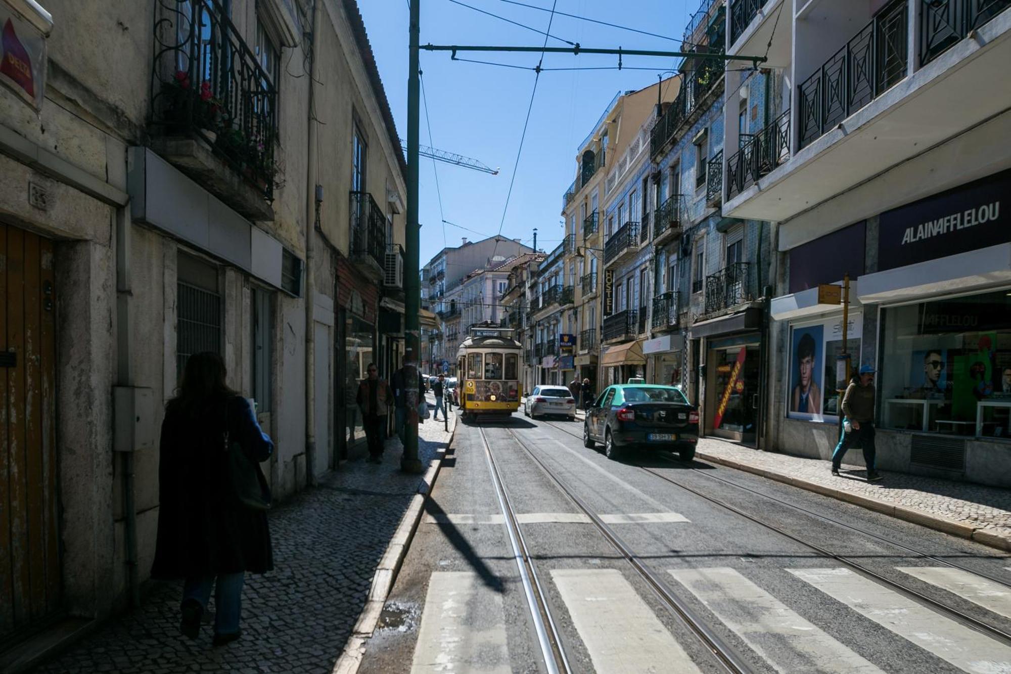 Happy Stay Lisbon - Suite With A View, Private Terrace & Ac ภายนอก รูปภาพ